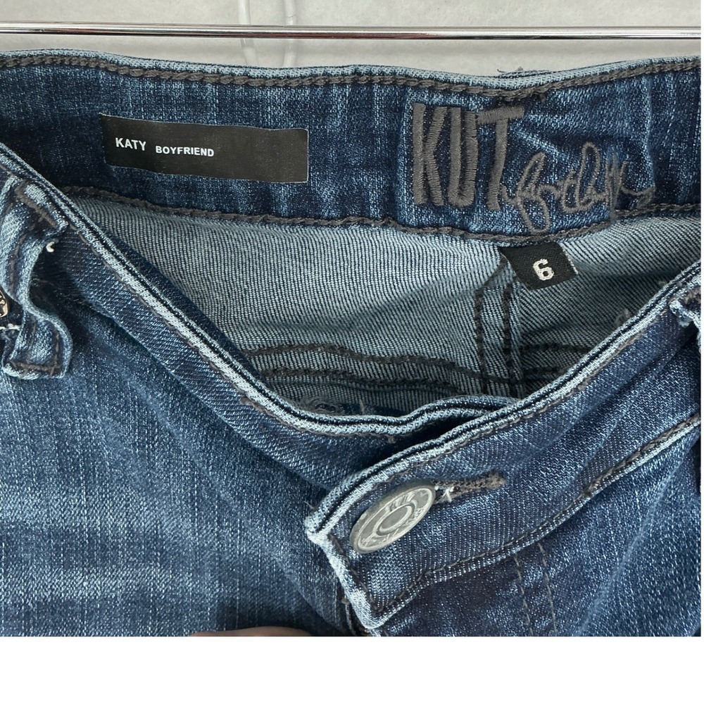 Kut from the Kloth Katy Boyfriend Jeans Womens 6 Blue Medium Wash Distressed - Picture 4 of 10